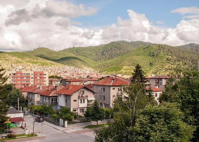 Elegant Velingrad